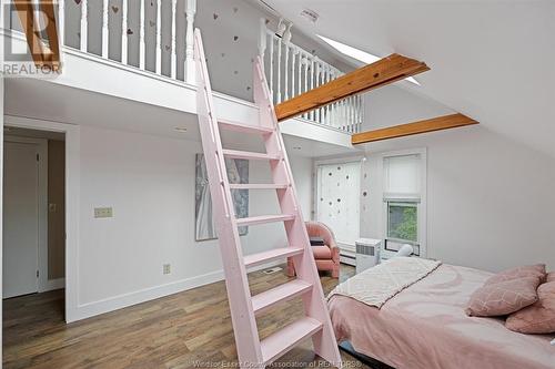 1359 Front Road South, Amherstburg, ON - Indoor Photo Showing Bedroom