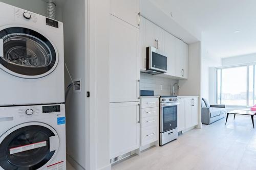 2450 Old Bronte Road|Unit #213, Oakville, ON - Indoor Photo Showing Laundry Room