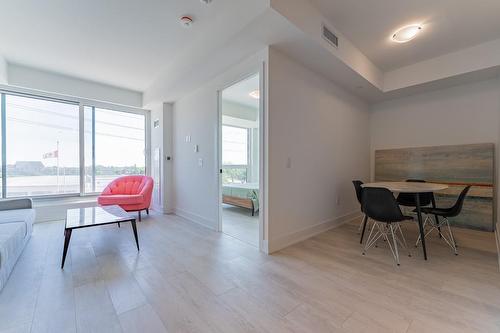 2450 Old Bronte Road|Unit #213, Oakville, ON - Indoor