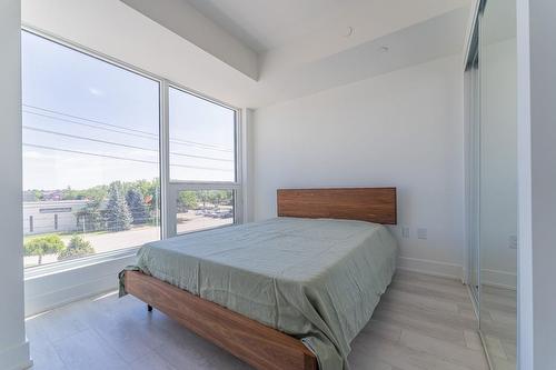 2450 Old Bronte Road|Unit #213, Oakville, ON - Indoor Photo Showing Bedroom