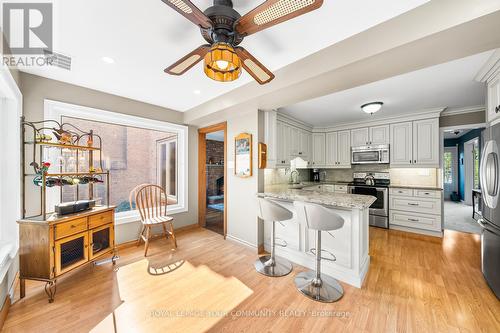 48 Lanewood Drive, Aurora (Hills Of St Andrew), ON - Indoor Photo Showing Kitchen With Stainless Steel Kitchen With Upgraded Kitchen