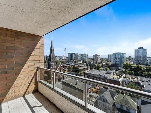 1103-1630 Quadra St, Victoria, BC - Outdoor With View With Exterior