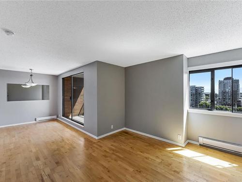 1103-1630 Quadra St, Victoria, BC - Indoor