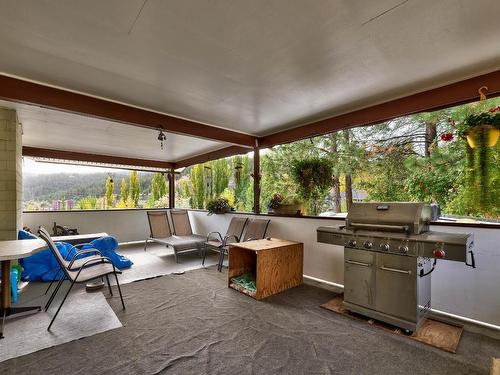 1512 Mt Dufferin Cres, Kamloops, BC - Outdoor With Deck Patio Veranda With Exterior