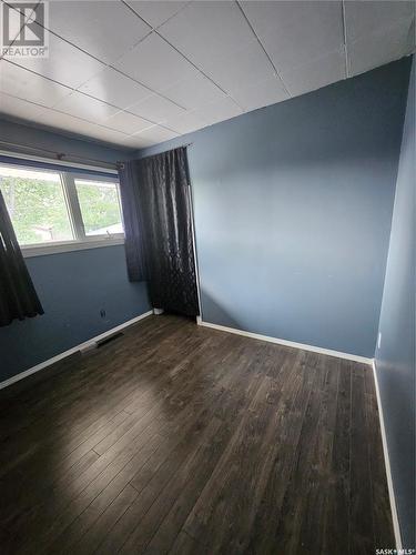 222 Aldridge Street, Bienfait, SK - Indoor Photo Showing Other Room