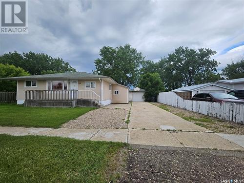 222 Aldridge Street, Bienfait, SK - Outdoor With Deck Patio Veranda