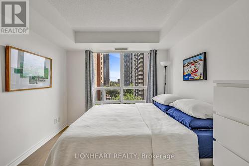 709 - 5 Michael Power Place, Toronto, ON - Indoor Photo Showing Bedroom