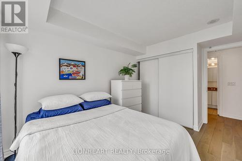 709 - 5 Michael Power Place, Toronto, ON - Indoor Photo Showing Bedroom