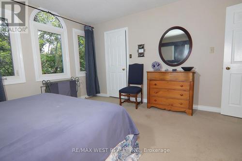 1 - 2322 Marine Drive, Oakville (Bronte West), ON - Indoor Photo Showing Bedroom