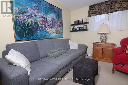 1 - 2322 Marine Drive, Oakville (Bronte West), ON - Indoor