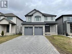 2204 DEBRA DRIVE  London, ON N6P 0E9