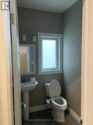 2204 Debra Drive, London, ON - Indoor Photo Showing Bathroom