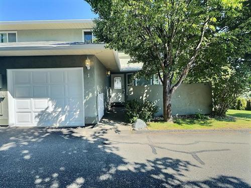 1-2526 Nechako Drive, Kamloops, BC - Outdoor