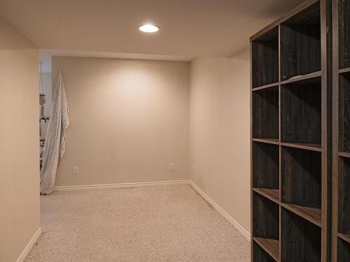 1-2526 Nechako Drive, Kamloops, BC - Indoor Photo Showing Other Room