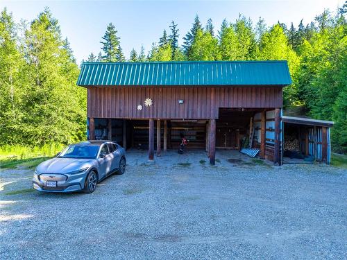 600 Highway 23 North, Revelstoke, BC - Outdoor