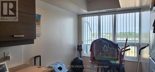 718 - 8200 Birchmount Road, Markham (Unionville), ON - Indoor