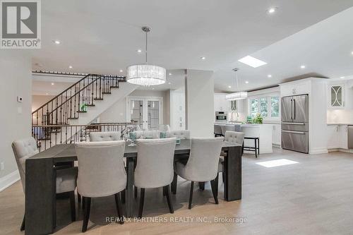 6 Fernwood Court, Richmond Hill (Bayview Hill), ON - Indoor Photo Showing Dining Room