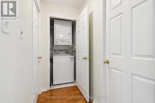 316 - 51 Baffin Court, Richmond Hill (Langstaff), ON - Indoor Photo Showing Laundry Room