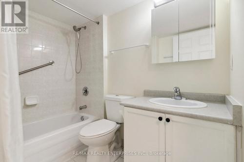 316 - 51 Baffin Court, Richmond Hill (Langstaff), ON - Indoor Photo Showing Bathroom