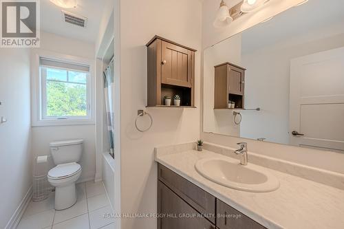 45 Pennell Drive, Barrie (Ardagh), ON - Indoor Photo Showing Bathroom