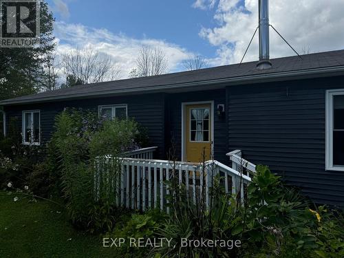 2494 Salem Road, Prince Edward County (Hillier), ON - Outdoor