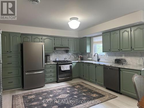 2494 Salem Road, Prince Edward County (Hillier), ON - Indoor Photo Showing Kitchen With Upgraded Kitchen