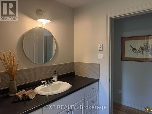 2494 Salem Road, Prince Edward County (Hillier), ON - Indoor Photo Showing Bathroom