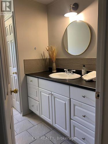 2494 Salem Road, Prince Edward County (Hillier), ON - Indoor Photo Showing Bathroom