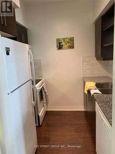 1909 - 30 Herons Hill Way, Toronto, ON - Indoor Photo Showing Kitchen With Double Sink