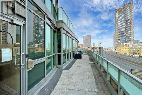 1801 - 18 Yonge Street, Toronto (Waterfront Communities), ON - Outdoor With Exterior