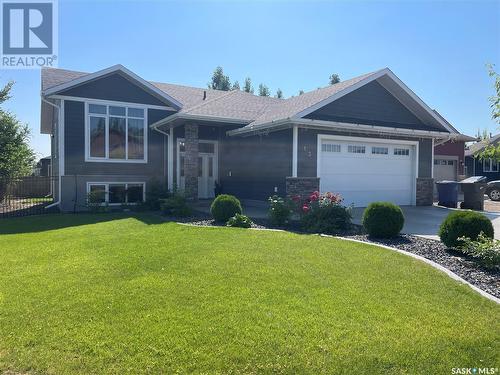 13 Macdonnell Court, Battleford, SK - Outdoor With Facade