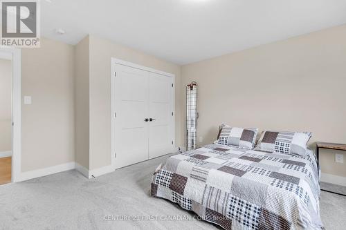 1619 Upper West Avenue, London, ON - Indoor Photo Showing Bedroom