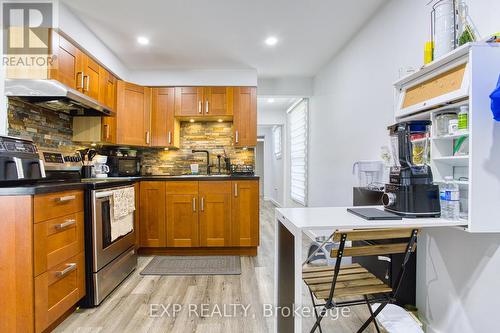 191 Margaret Avenue, Hamilton (Stoney Creek), ON - Indoor Photo Showing Kitchen