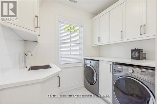 41 Cudmore Road, Oakville (Bronte West), ON - Indoor Photo Showing Laundry Room