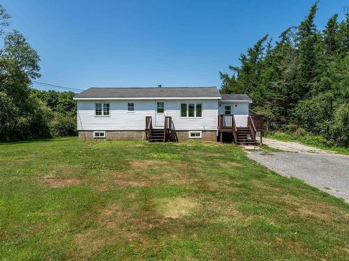 1439 Second Division Road, Meteghan River, NS 