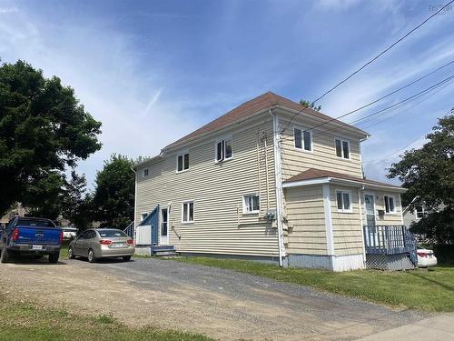 56 King Street, Sydney Mines, NS 