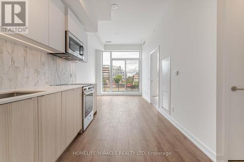 317 - 500 Dupont Street, Toronto (Annex), ON - Indoor Photo Showing Kitchen