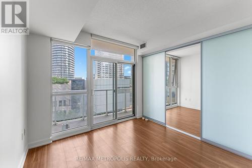 702 - 85 Queens Wharf Road, Toronto (Waterfront Communities), ON - Indoor Photo Showing Other Room