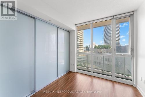 702 - 85 Queens Wharf Road, Toronto (Waterfront Communities), ON - Indoor Photo Showing Other Room