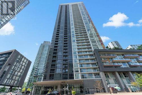 702 - 85 Queens Wharf Road, Toronto (Waterfront Communities), ON - Outdoor With Facade