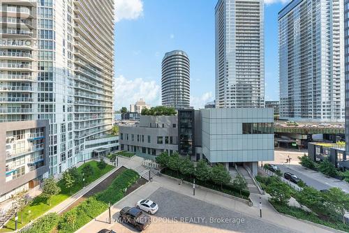 702 - 85 Queens Wharf Road, Toronto (Waterfront Communities), ON - Outdoor With Facade