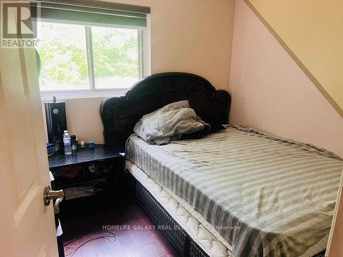 151 Quantrell Trail, Toronto (Malvern), ON - Indoor Photo Showing Bedroom