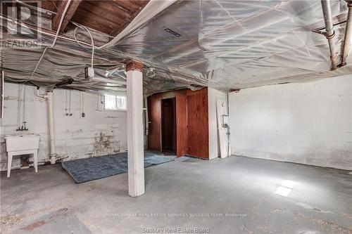 67 Dennie Street, Sudbury Remote Area, ON - Indoor Photo Showing Garage