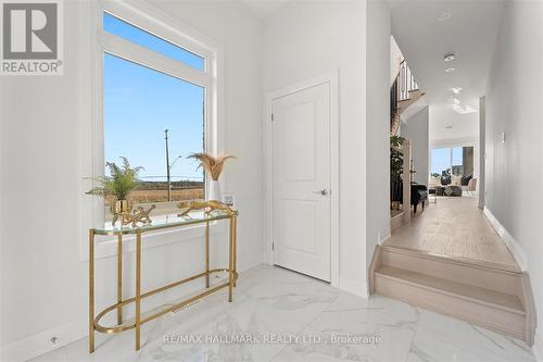 77 Schmeltzer Crescent, Richmond Hill, ON - Indoor Photo Showing Other Room