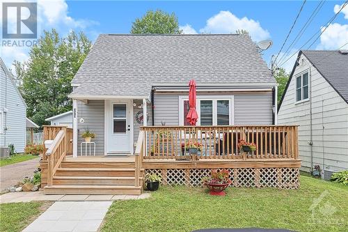 373 Raglan Street N, Renfrew, ON - Outdoor With Deck Patio Veranda