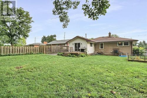 1447 Adelaide Street N, London, ON - Outdoor With Backyard