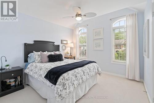 89 Foxtail Court, Halton Hills (Georgetown), ON - Indoor Photo Showing Bedroom