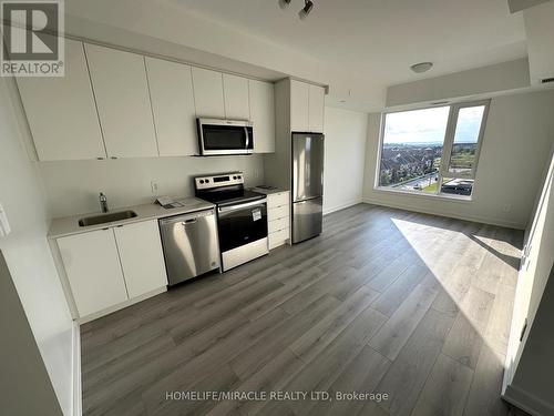 615 - 1440 Clarriage Court, Milton (Ford), ON - Indoor Photo Showing Kitchen With Stainless Steel Kitchen