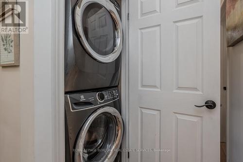 483 Walnut Crescent, Burlington (Roseland), ON - Indoor Photo Showing Laundry Room