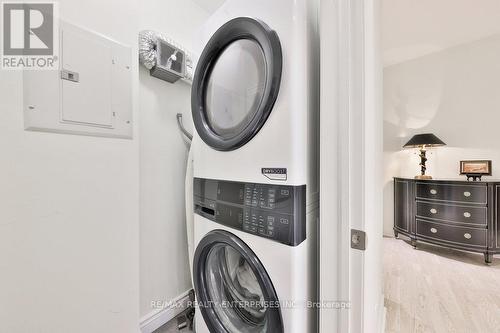 801 - 1477 Lakeshore Road, Burlington (Brant), ON - Indoor Photo Showing Laundry Room